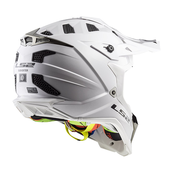 como evitar sudar tanto dentro del casco?es posible ...